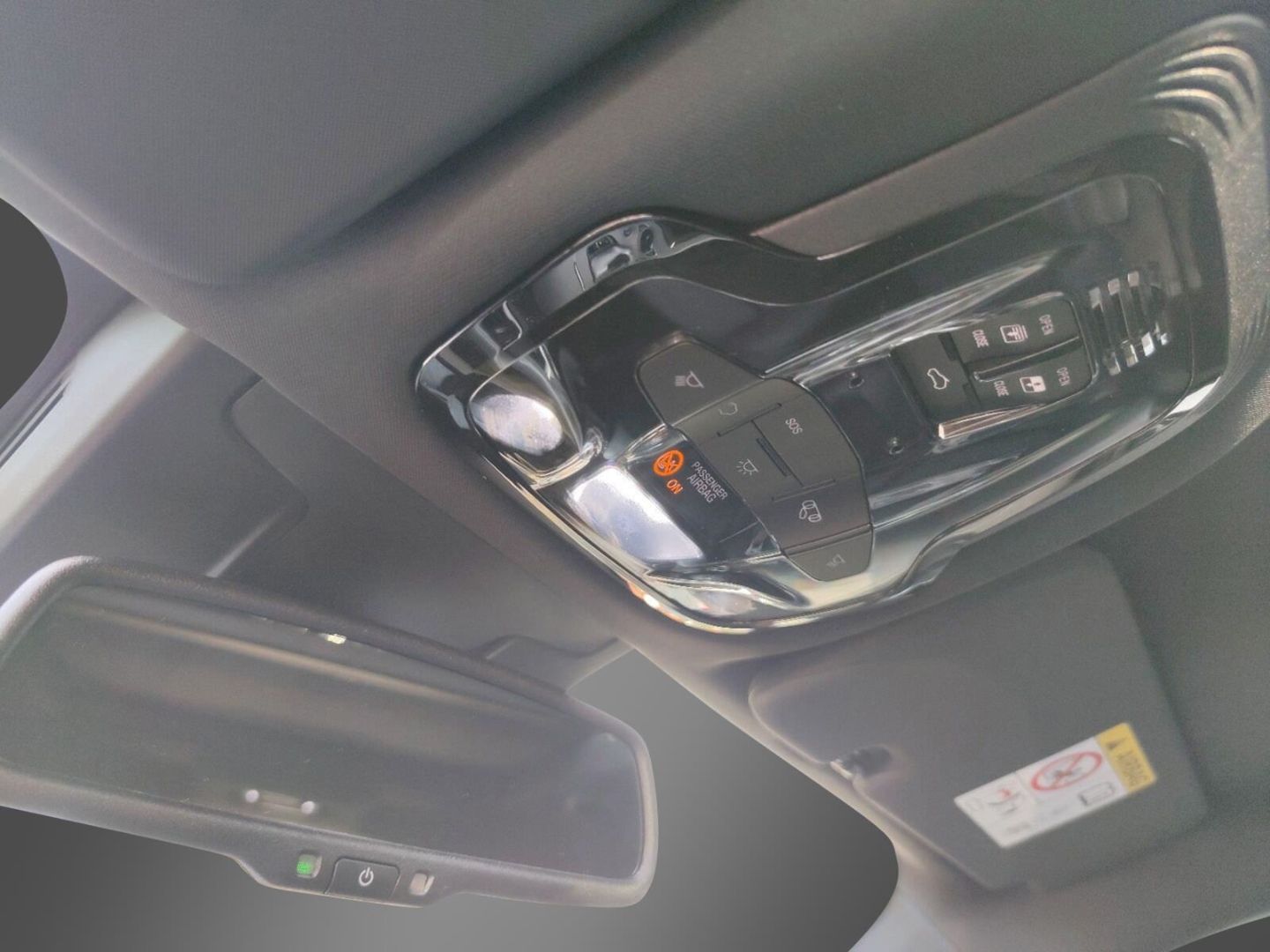 Fahrzeugabbildung Alfa Romeo Stelvio Veloce Q4 2.0 Turbo-21 Zoll-Panoramadach