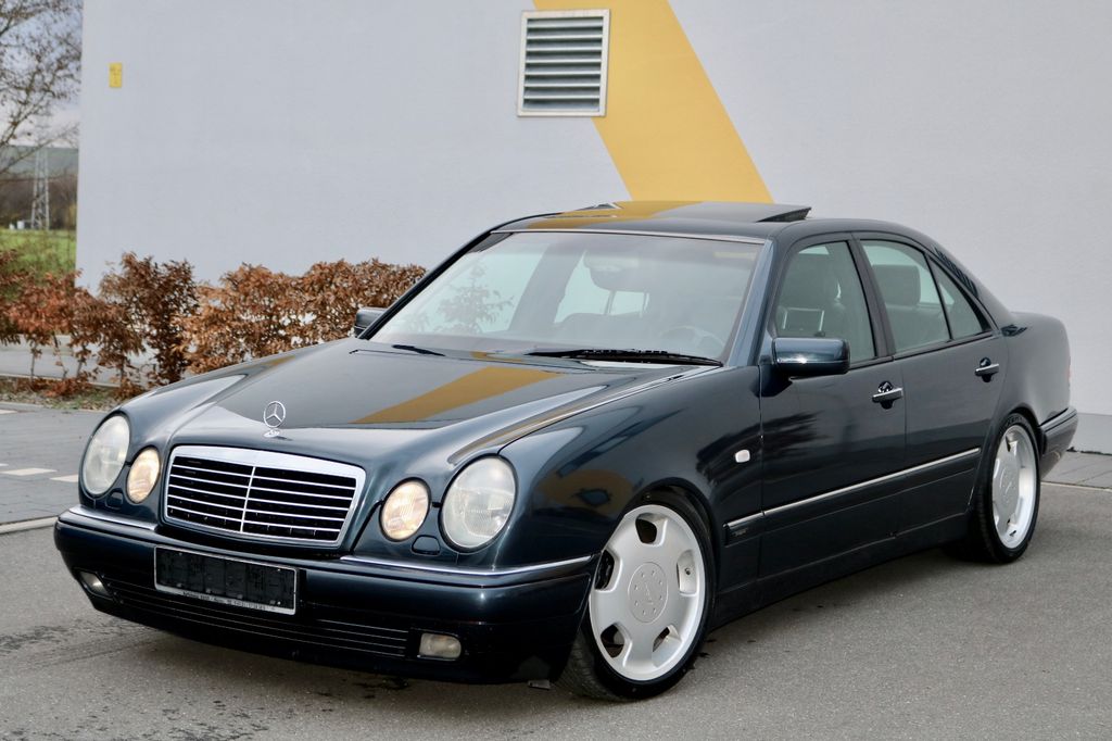 Mercedes-Benz E 430