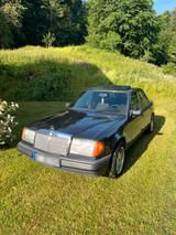 Mercedes-Benz Mercedes w124 300e - Mercedes-Benz 300: W124 300e