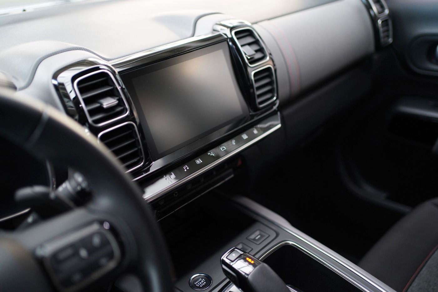 Fahrzeugabbildung Citroën C5 Aircross PureTech 180 EAT8 Feel Automatik AHK