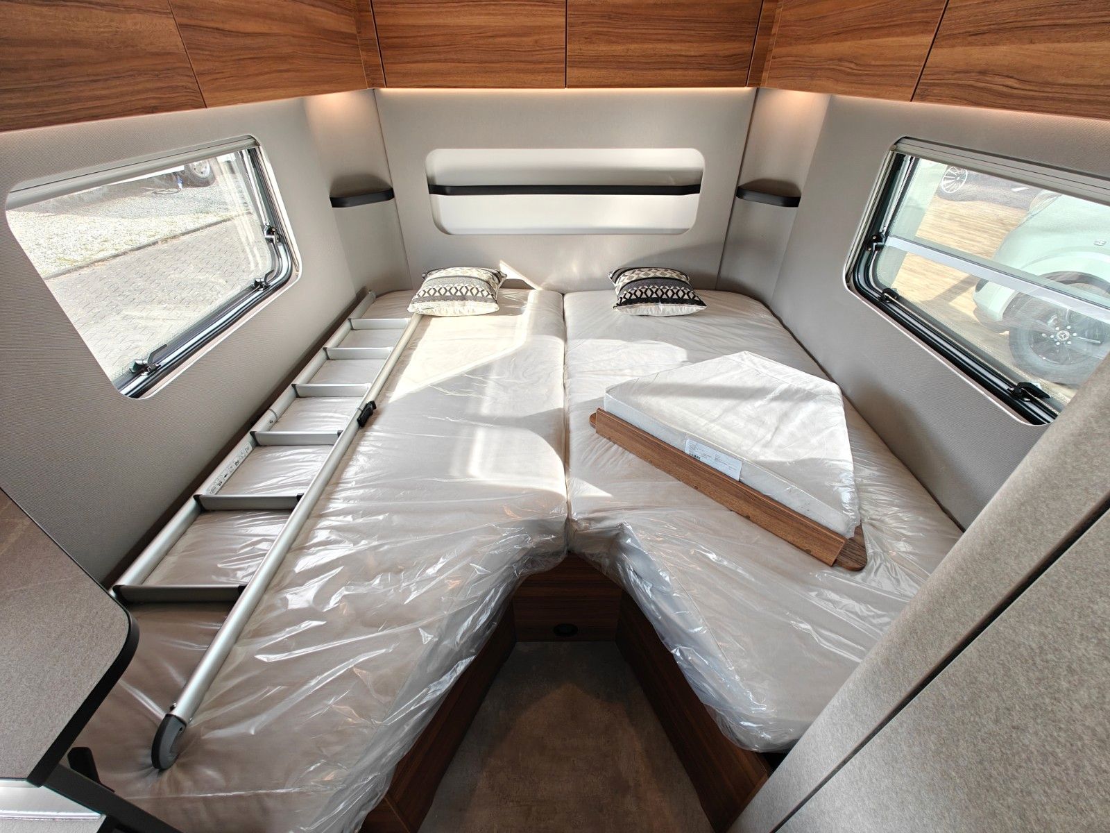 Fahrzeugabbildung HYMER / ERIBA / HYMERCAR Feeling 442 2026
