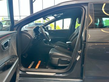 Seat Leon ST *Keyless*ACC*2-Zonen*Navi*LED*