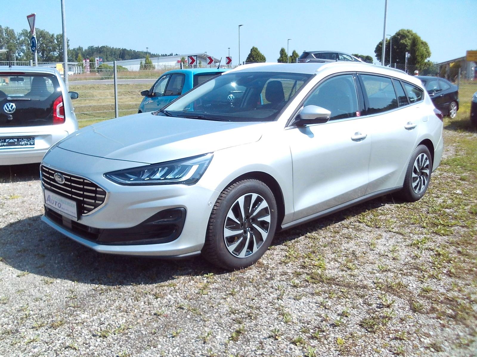 Ford Focus Turnier Titanium EcoBoost Hybrid Kamera