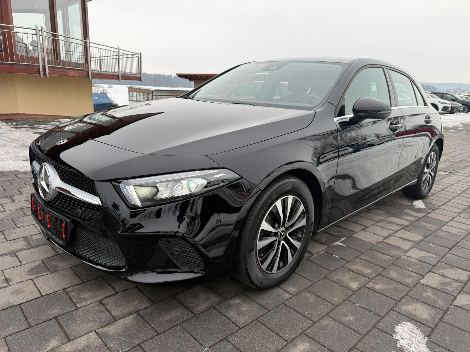 Mercedes-Benz A 180 d BUSINESS PARK SITZKOM PAKET NAVI KAMERA