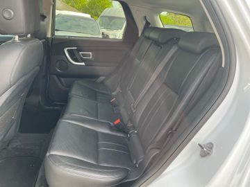 Land-Rover Discovery - 11