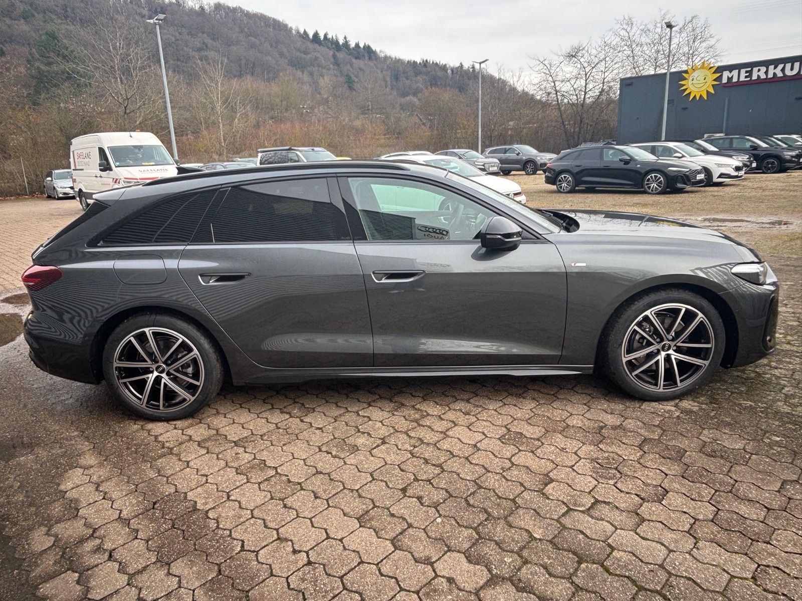 Fahrzeugabbildung Audi A5 Avant TFSI AHK ACC Kam