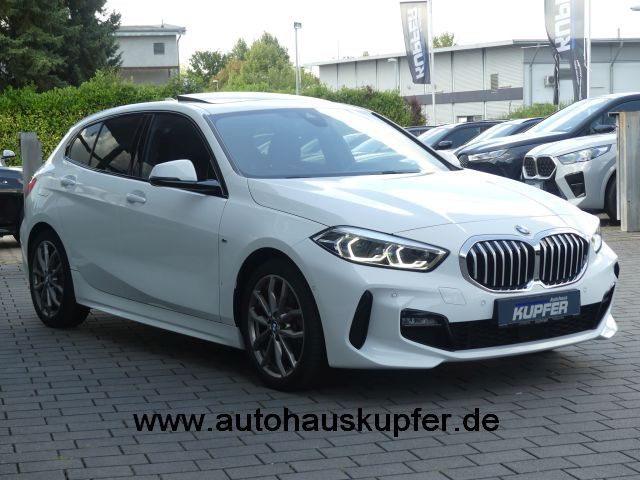 BMW 120 i M Sportpaket Parkass.°HIFI°Pano°beh.M-MFLK imagem 2