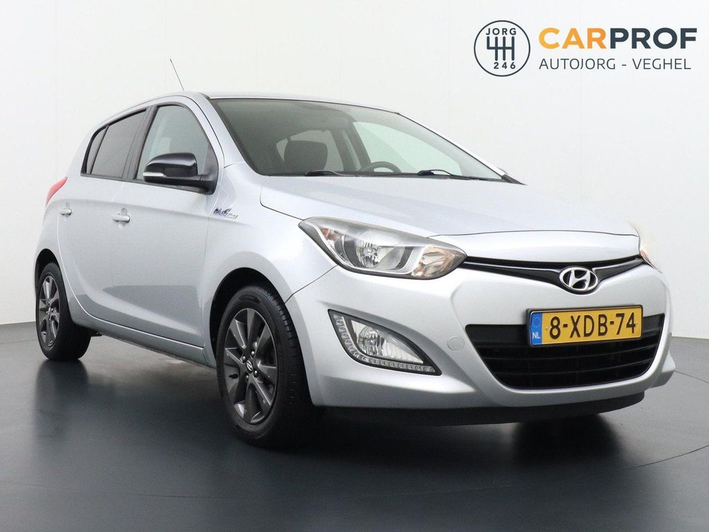 Hyundai i20 1.2i Go! Tempomate Händlerwartung