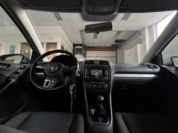 Volkswagen Golf - 3