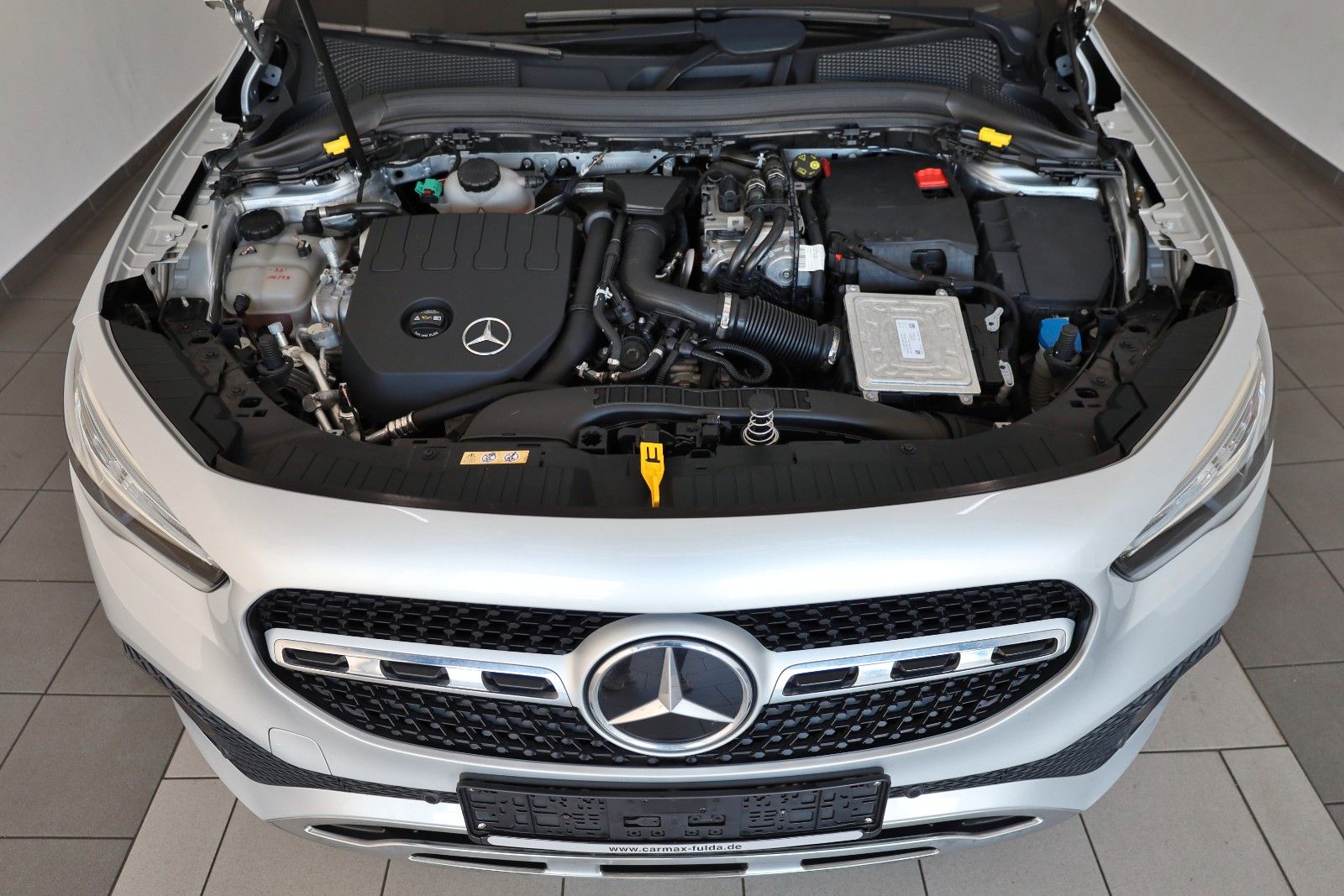 Fahrzeugabbildung Mercedes-Benz GLA 250 e, Progressive Leder,Navi,LED,SH,Kamera