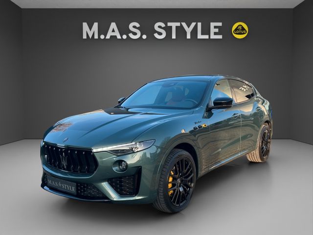 Fahrzeugabbildung Maserati Levante 3.0 V6 Modena Facelift Sonderlack