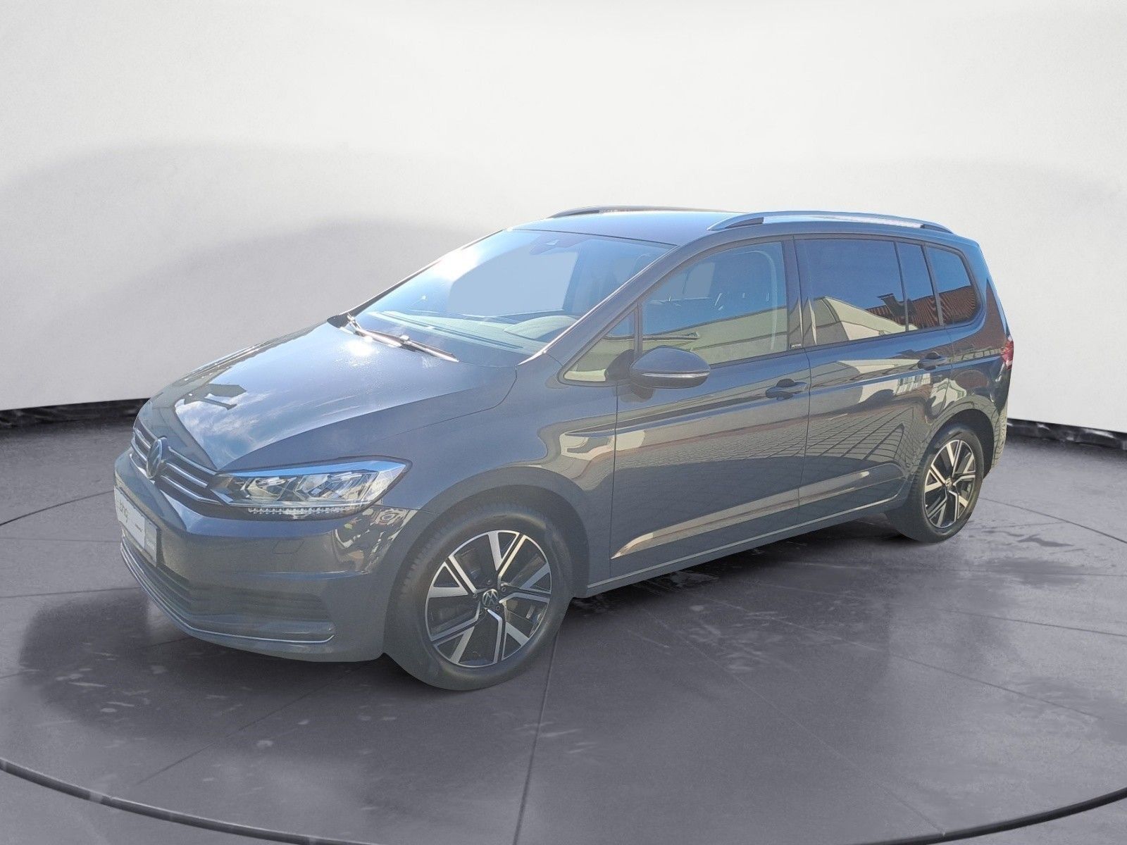 Volkswagen Touran - Bild 2