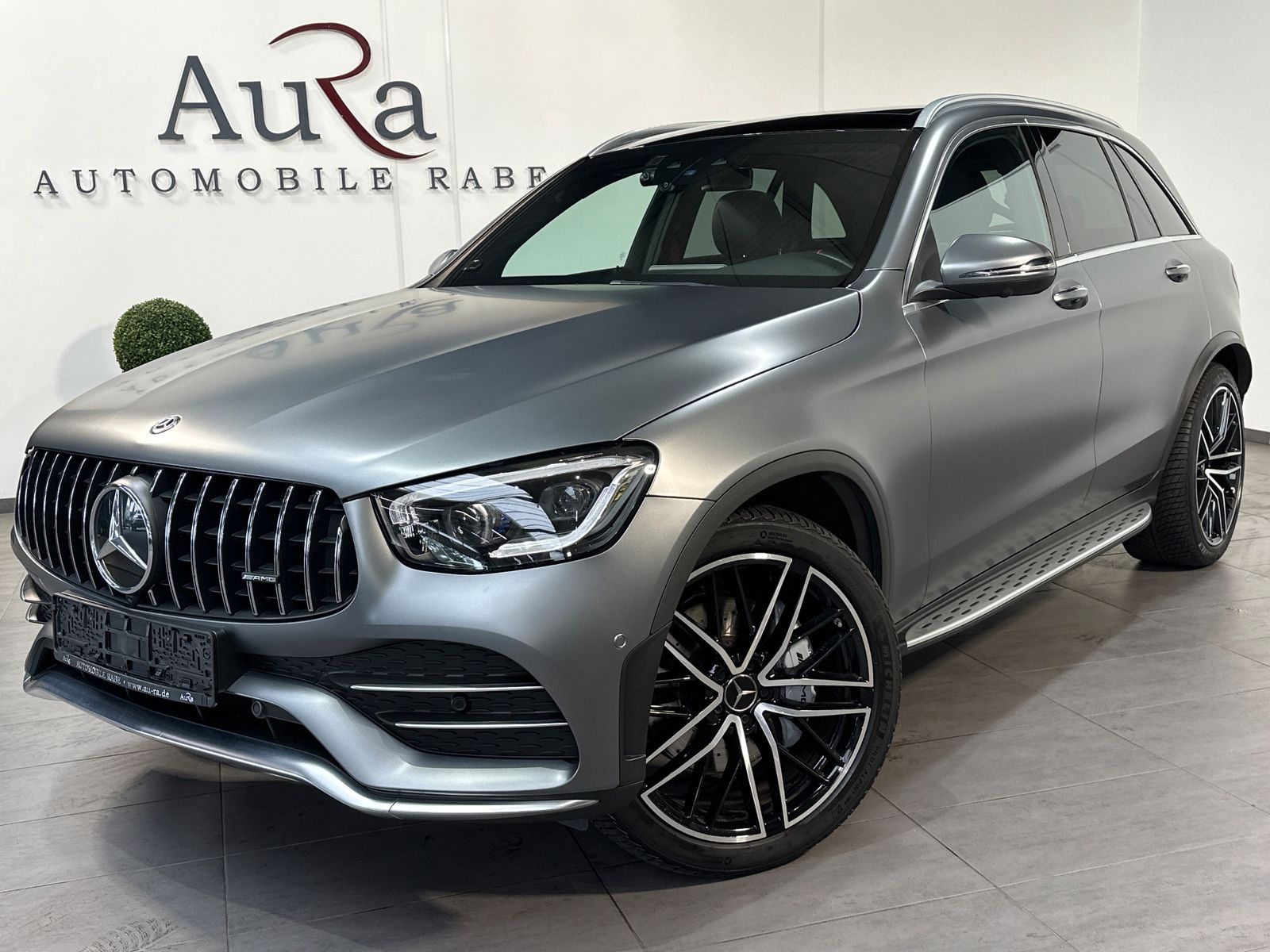 Fahrzeugabbildung Mercedes-Benz GLC 43 AMG 4Matic 9G NAV+LED+ACC+PANO+360°