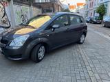 Toyota Corolla Verso, 7-Sitzer - Toyota Corolla Verso in Bremen