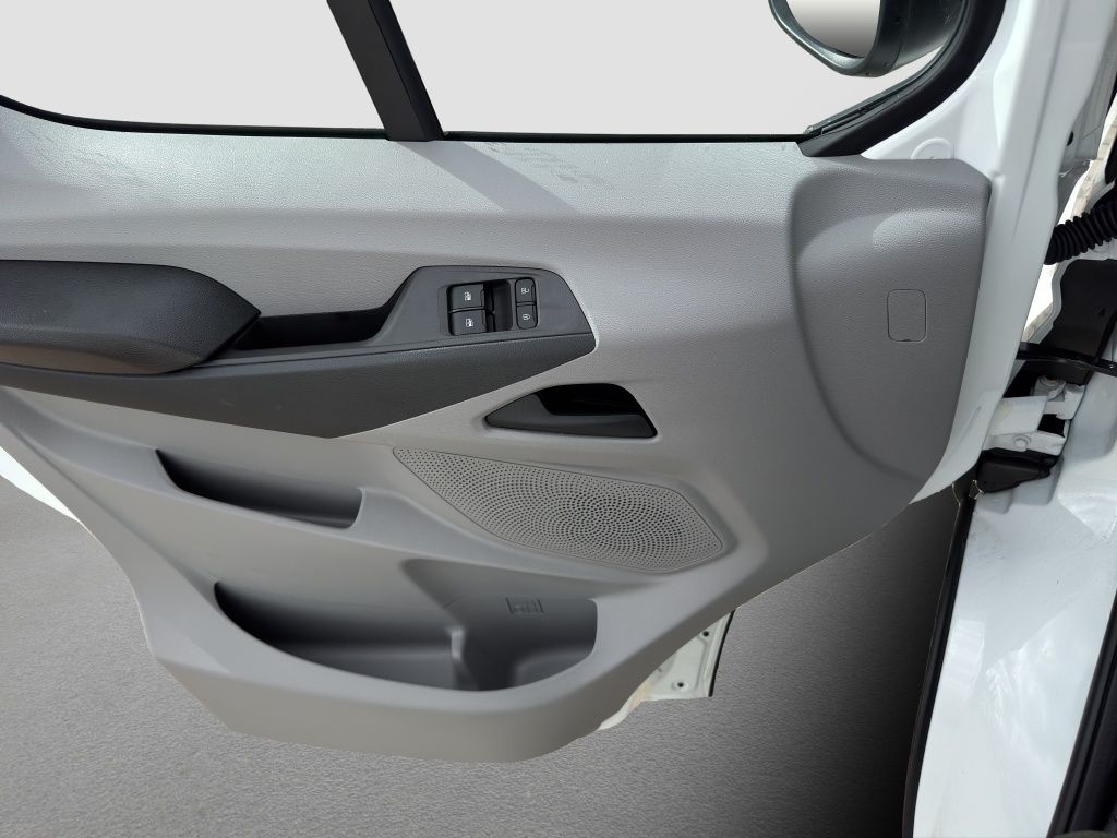 Fahrzeugabbildung Maxus Deliver9 2.0 Diesel 108 kW L3H2 Frontantrieb PDC