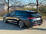 Skoda 2.0TSi RS DSG 180kW NAVI DCC STHZ eHK LM19"AHK - Skoda Octavia: L K