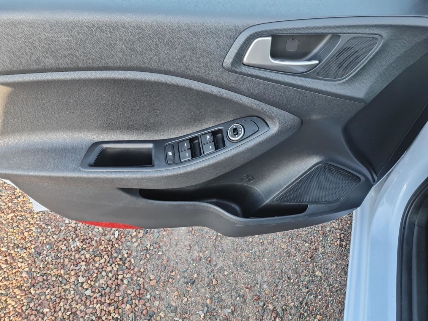 Fahrzeugabbildung Hyundai i20 ADVANTAGE 1.2 FL ALLWETTER+PDC+SHZ+KAMERA