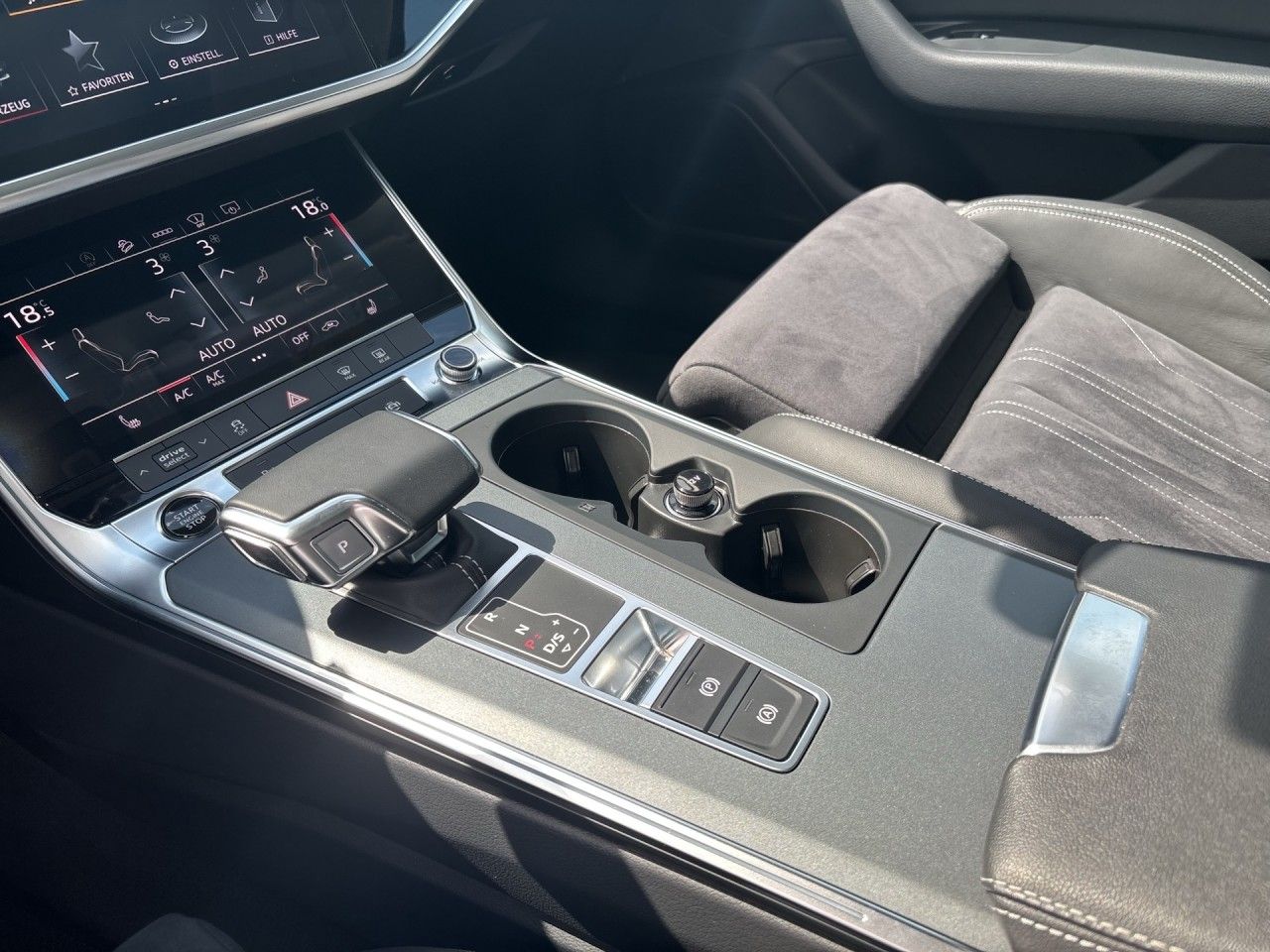 Audi A6 allroad 55 TFSI quattro S tronic LED Navi Pan foto 25
