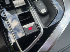Foto Nummer 19: PEUGEOT 3008