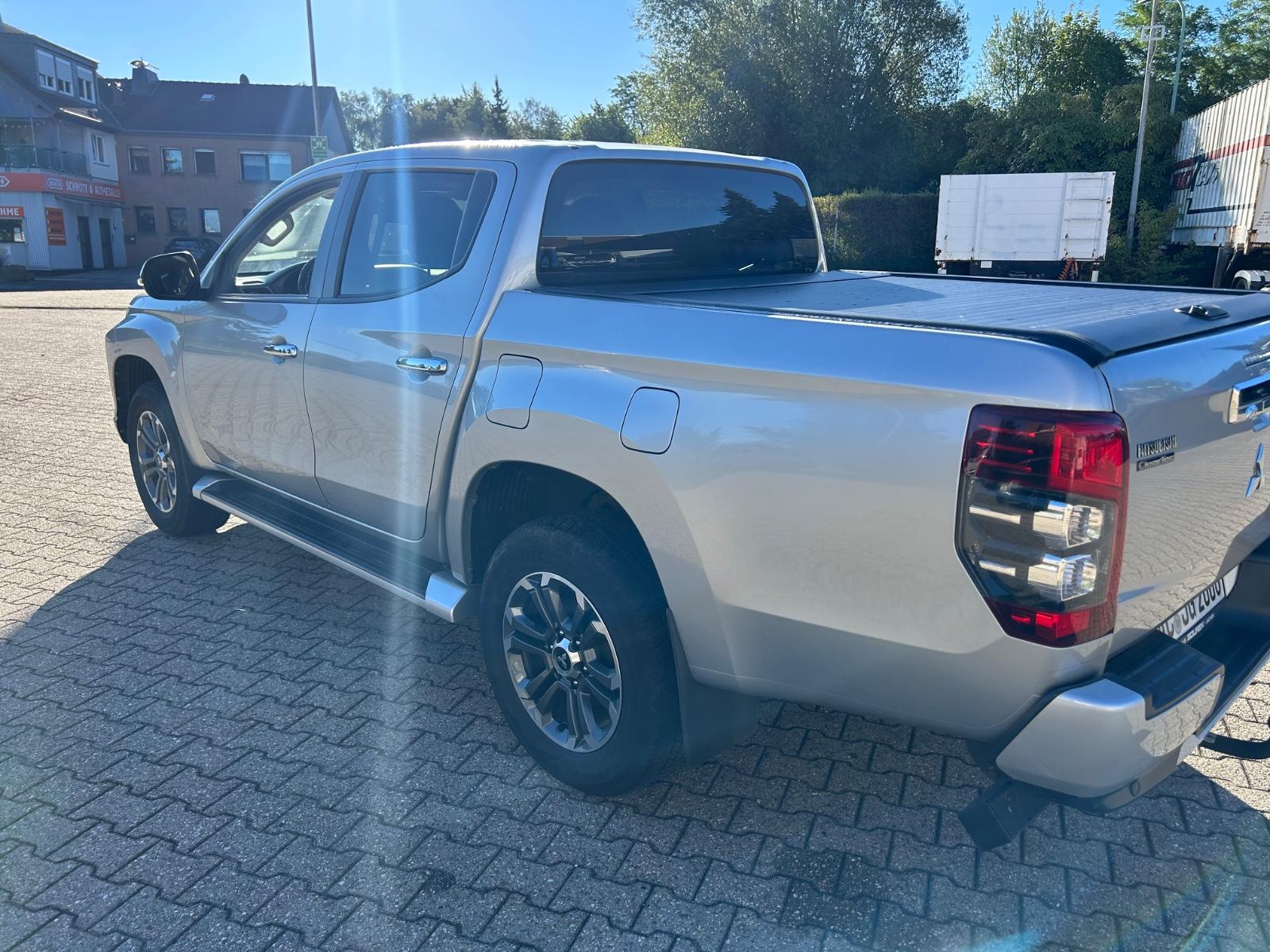 Mitsubishi L200 Spirit Doppelkabine 4WD AHK Keyless etc.