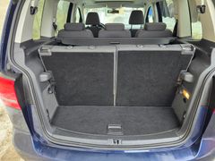 VW Touran Highline 2.0TDI 140PS 7Sitze Pano