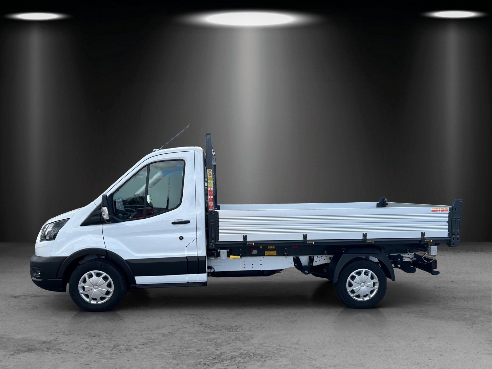 Fahrzeugabbildung Ford Transit 3-Seiten Kipper 350L2 AHK Klima