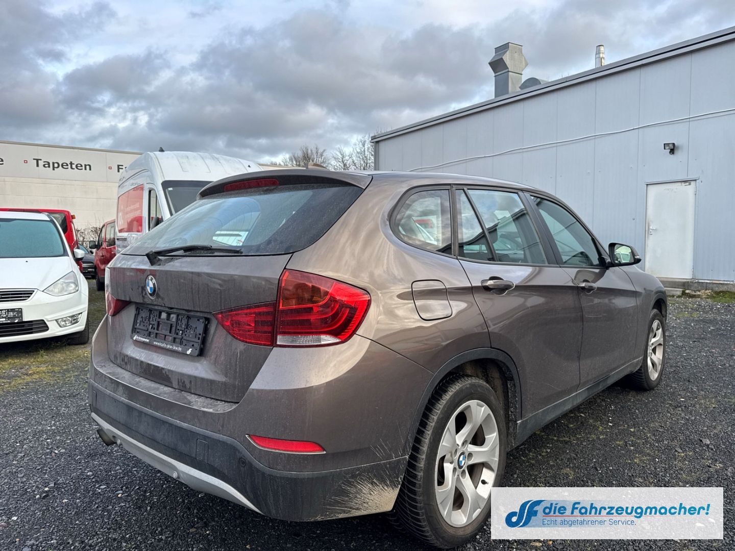 Fahrzeugabbildung BMW X1 18i sDrive Navi Klimaautom *MOTORSCHADEN