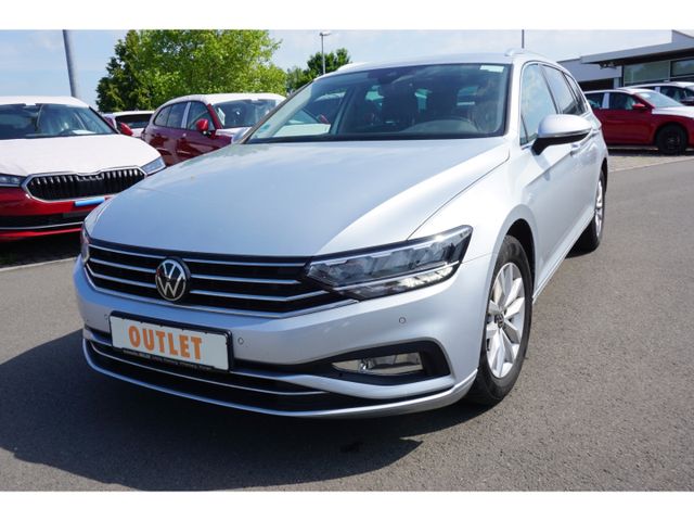 Volkswagen Passat Var.1.5TSI-DSG|Navi|schw.AHK|LED|4xSihzg|