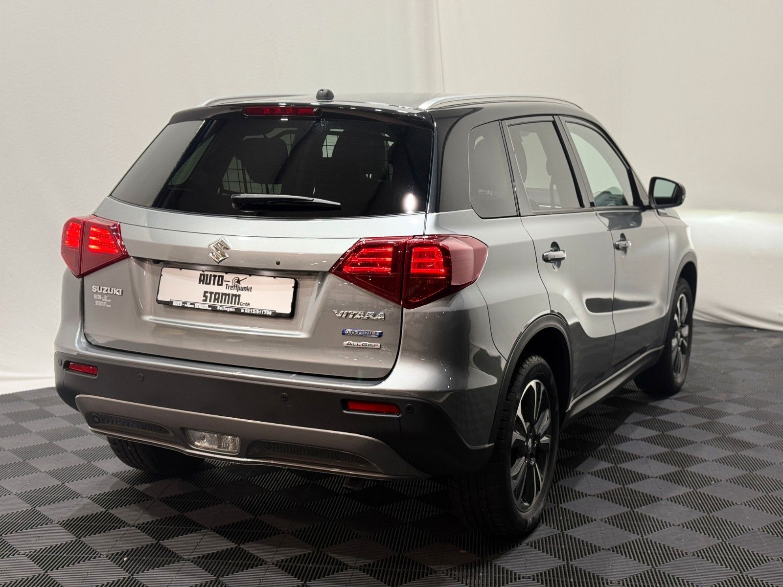 Fahrzeugabbildung Suzuki Vitara 1.4 BOOSTERJET Hybrid Comfort+ 4x4 Autom.