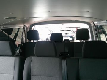 Volkswagen T6 Transporter Kombi