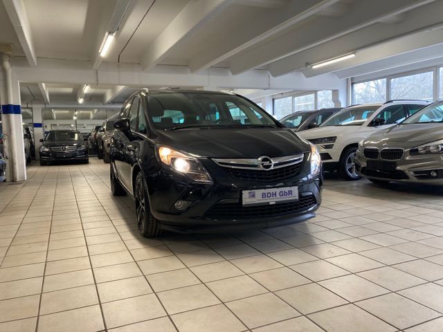 Opel Zafira C Tourer Active