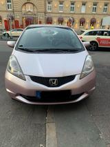 Honda Charge 2009 Automatik - Apple CarPla... - Honda Jazz Gebrauchtwagen in Frankfurt
