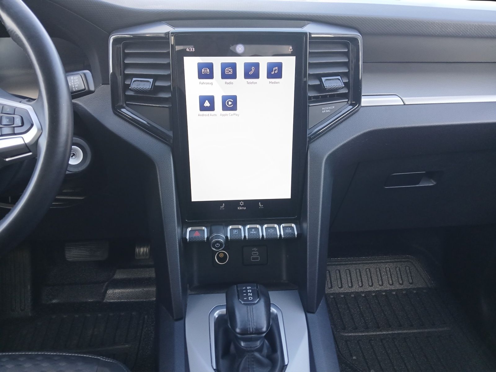 Fahrzeugabbildung Volkswagen Amarok TDI Life DSG 4M LED AHK AID SITZH.