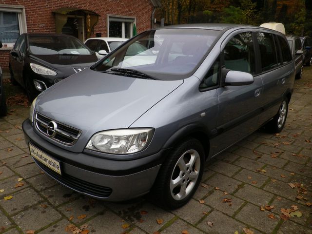 Opel Zafira A Elegance