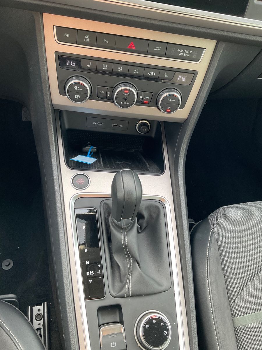 Fahrzeugabbildung SEAT Ateca 1.5 TSI Xperience DSG,LED,Kamera,Navi