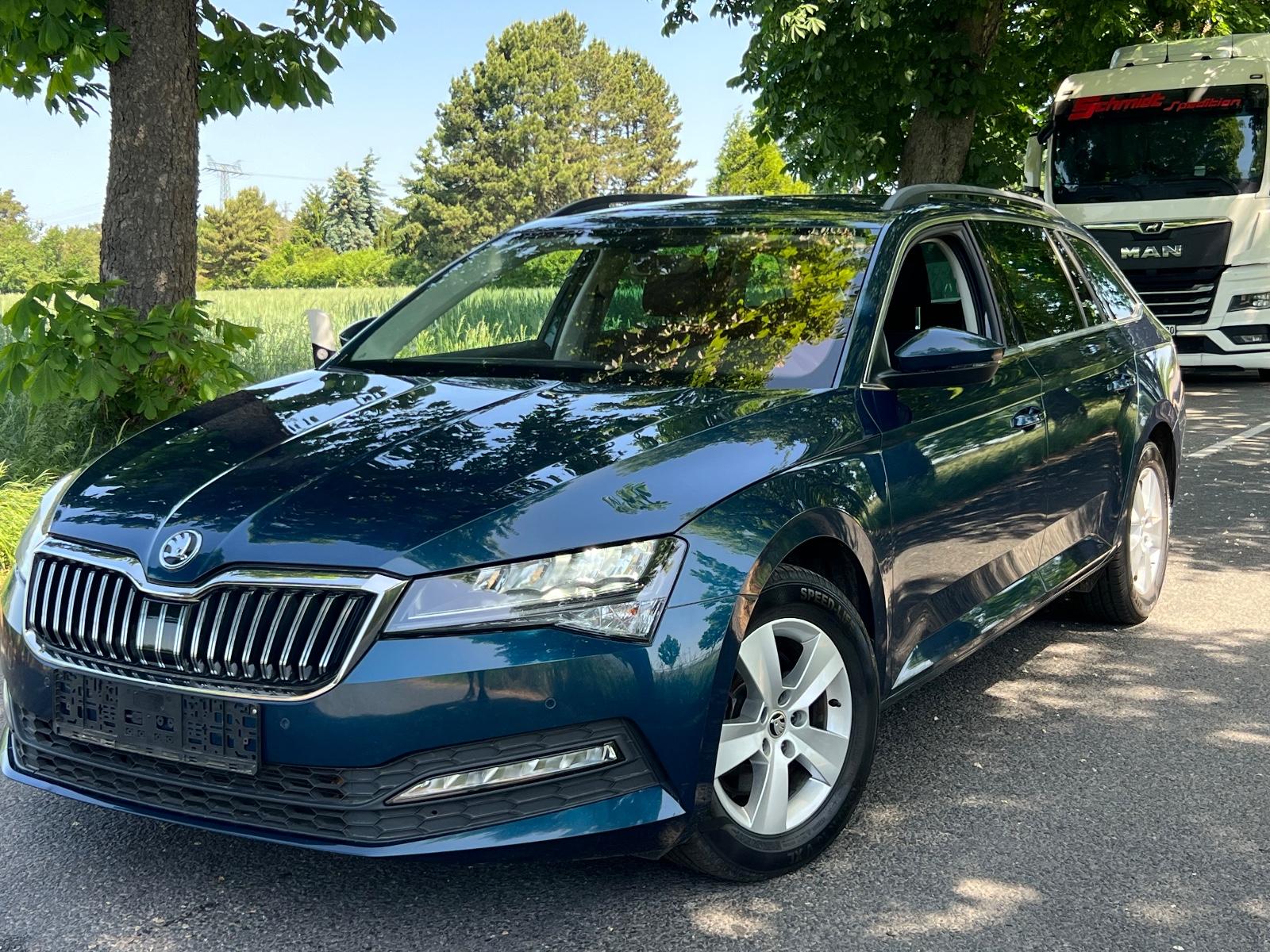 Skoda Superb Combi Ambition