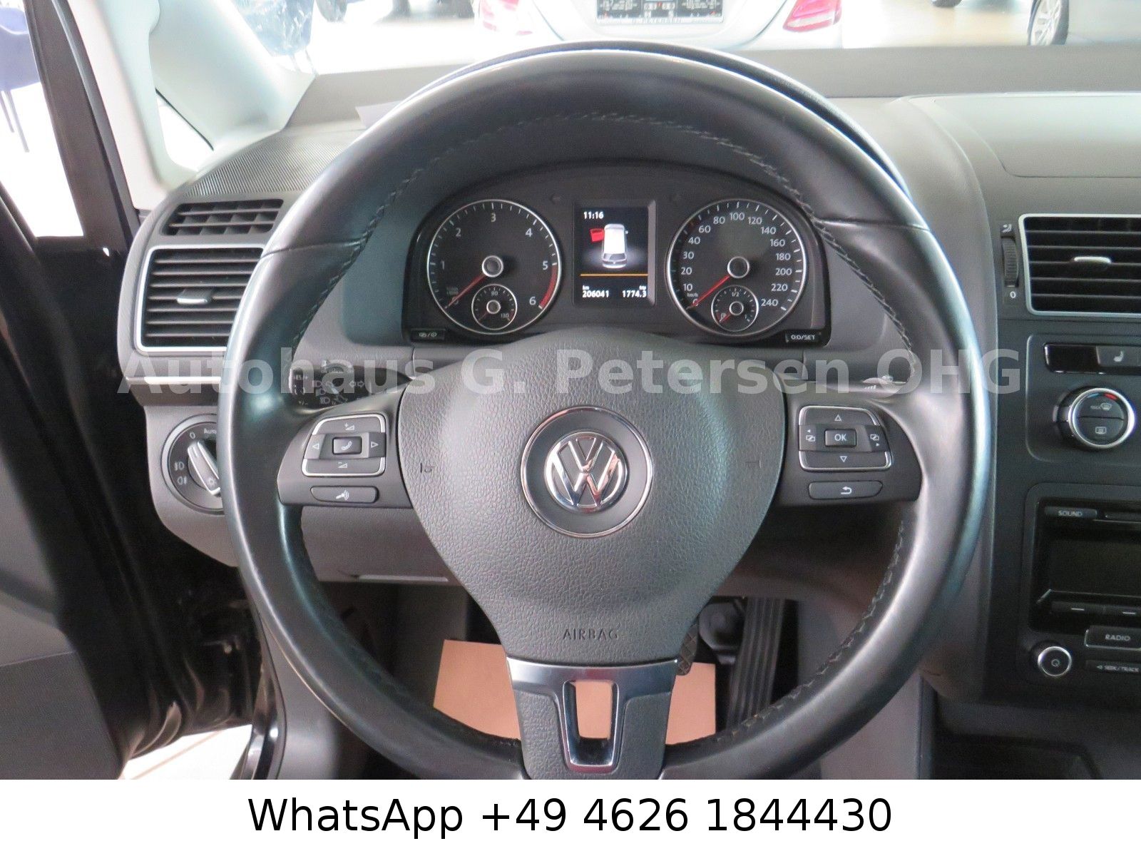 Fahrzeugabbildung Volkswagen Touran Highline*DSG*Sitzh*Einpark*Allwetter*