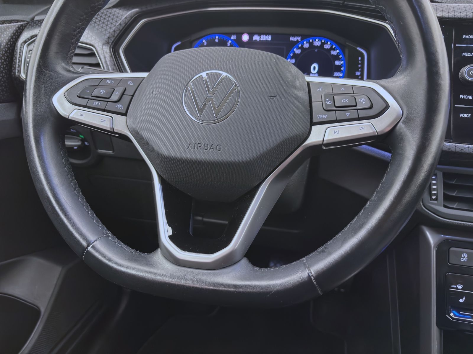 Volkswagen T-Cross - Bild 12