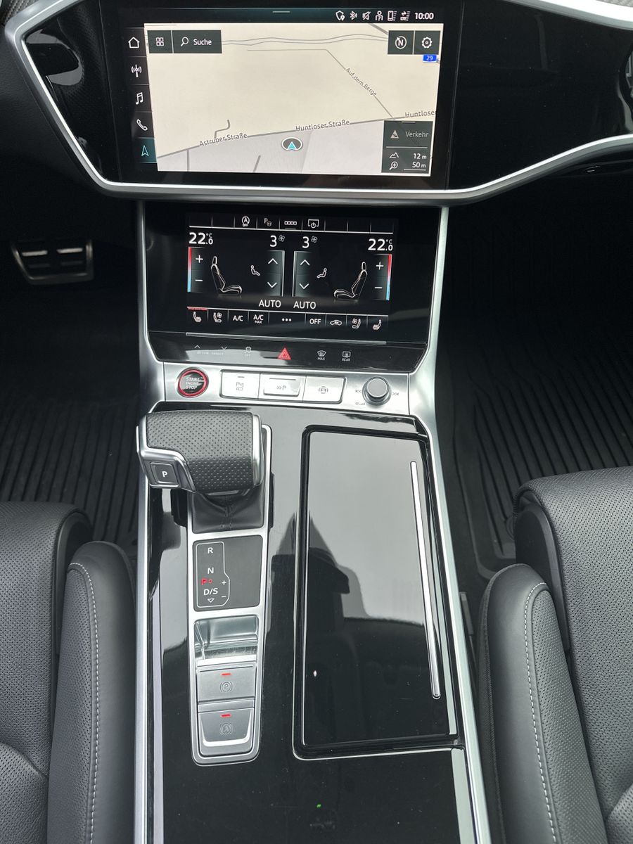 Fahrzeugabbildung Audi S6 Avant NAV+LED+360°+VCOCK+PANO+B&O+LUFTFEDERUN