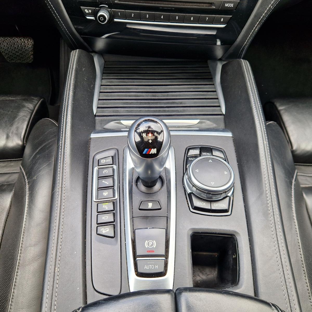 BMW X6 M Unfallfre*Alcantara*Carbon*HarmanKardon*HUD