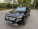 Mercedes-Benz GLA 180 SCORE! Black/Black - Mercedes-Benz GLA-Klasse von privat