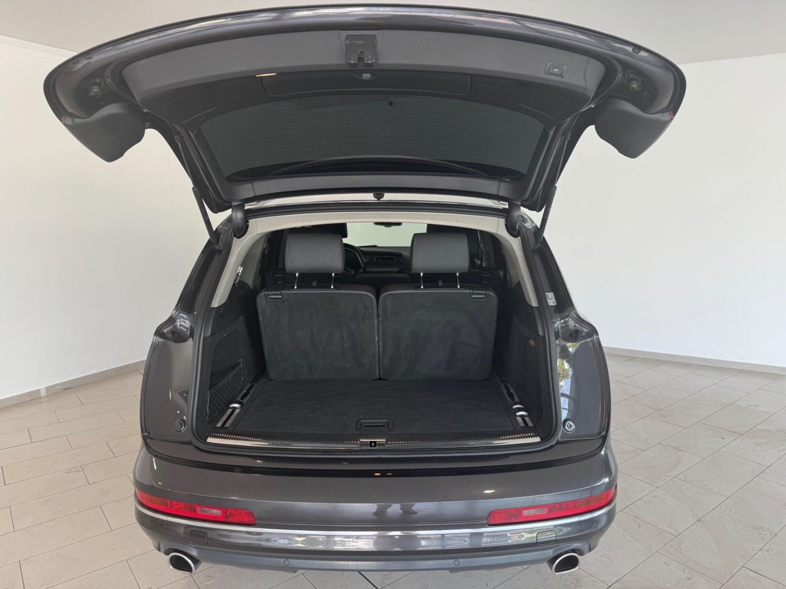 Audi Q7 3.0 TDI Quattro|7-SITZER|AHK|PANO|XENON|MMI|