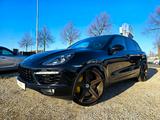 Porsche Cayenne Turbo 4.8 V8 / Pano / BOSE / Keyless - Behindertengerechte Porsche Cayenne