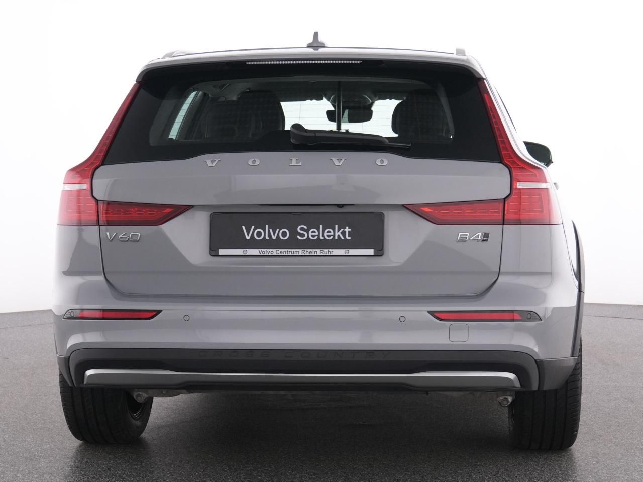 Volvo V60 Cross Country B4 AWD Plus+WINTERPAK+RFK+ foto 16