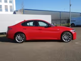 Alfa Romeo Giulia TI 2.0 TURBO 16V 280 PS AT8 Q4 NAVI XENON - Alfa Romeo Giulia: Ti