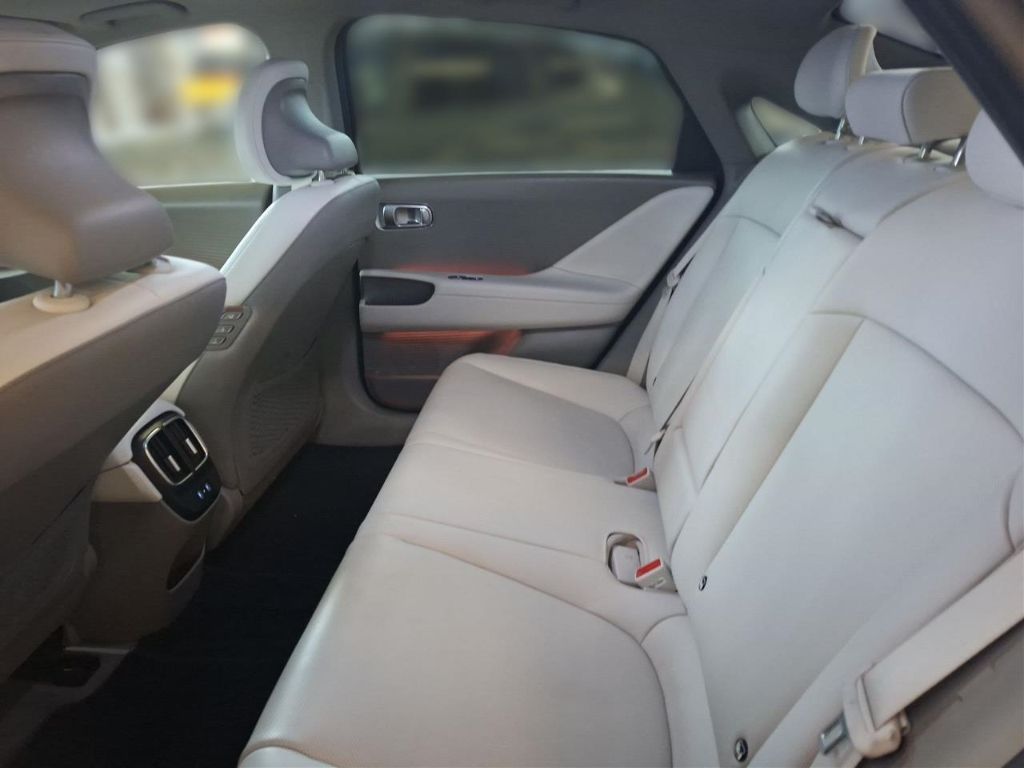 Hyundai IONIQ 6 – Bild 11
