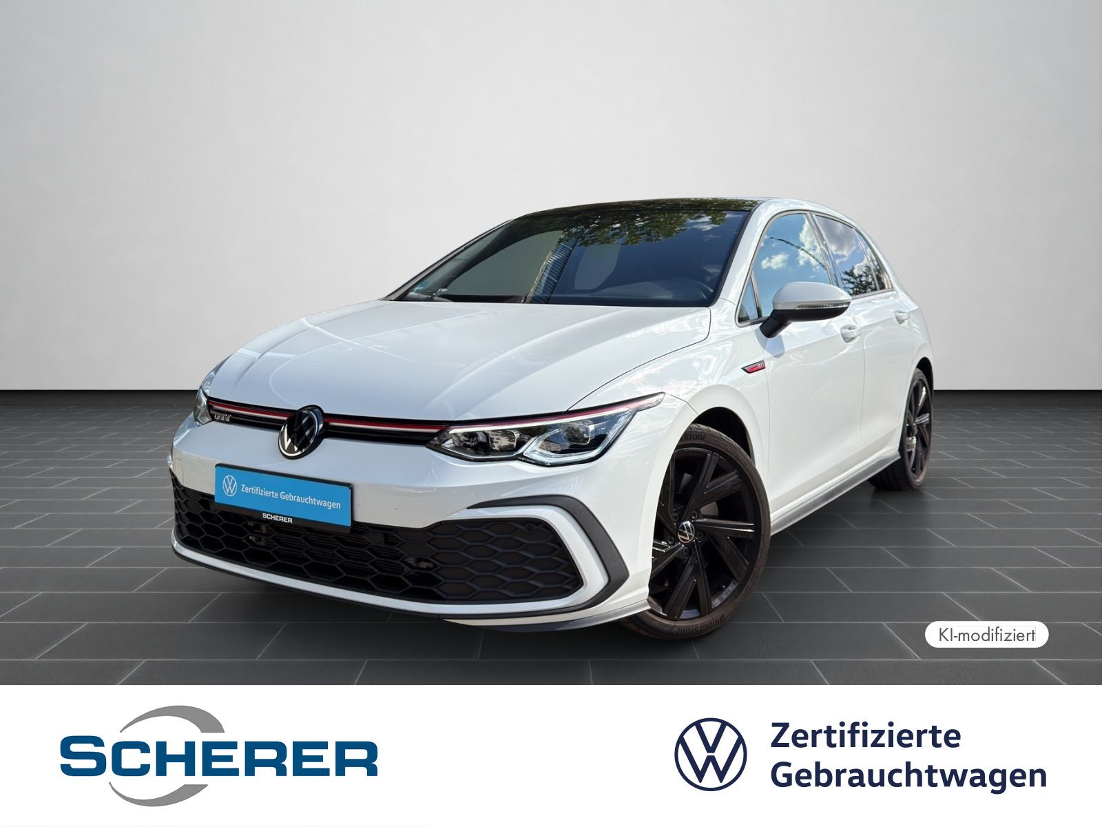 Volkswagen Golf VIII GTI 2.0 TSI IQ.LIGHT PANO SHZ PDC APP foto 1