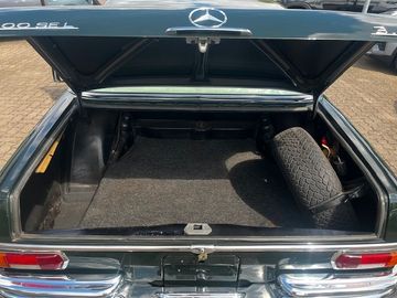 Mercedes-Benz 300 SEL 3,5