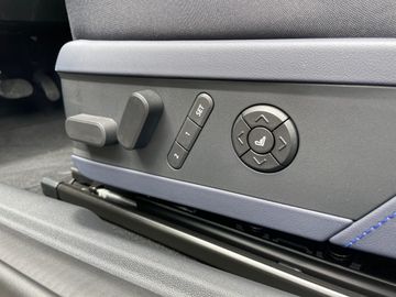 MINI Cooper SE Head-Up HK HiFi DAB LED Pano.Dach Shz
