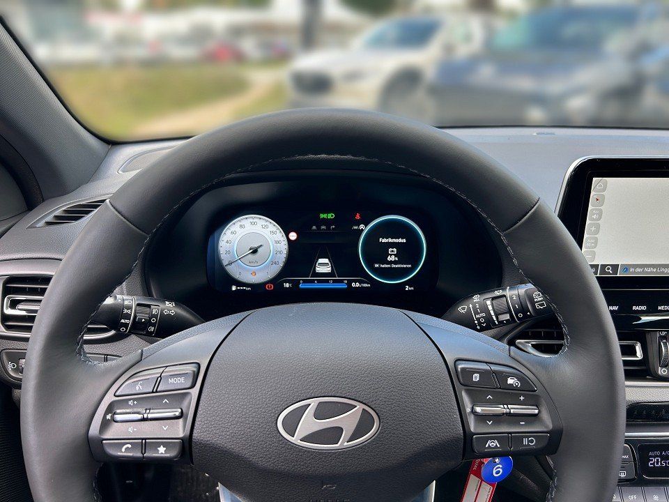 Fahrzeugabbildung Hyundai i30 FL KOMBI MY25 1.0T 6MT ADVANTAGE KAMERA+LED+